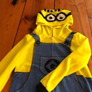 Despicable me minion onsie size 10/12
